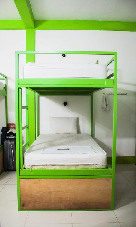 Top Banana Guesthouse & Rooftop Bar Phnom Penh Luaran gambar